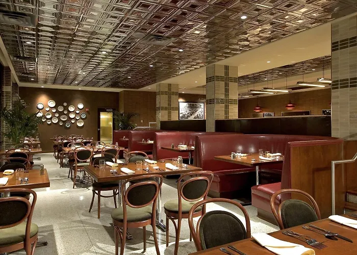 Crowne Plaza - West Loop By Ihg Hotel Chicago