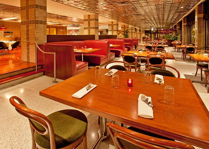 Crowne Plaza - West Loop By Ihg Hotel