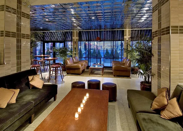 Hotel Crowne Plaza - West Loop By Ihg 3*