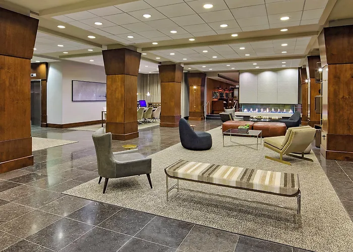 Crowne Plaza - West Loop By Ihg