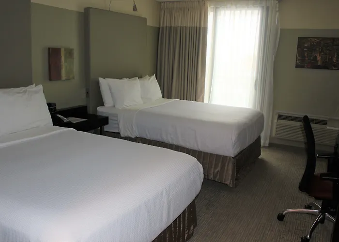 Hotel Crowne Plaza - West Loop By Ihg 3*