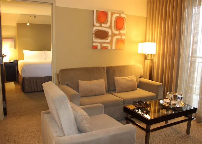Crowne Plaza - West Loop By Ihg Hotel