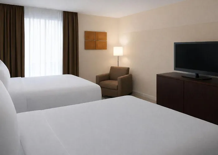 Hotel Crowne Plaza - West Loop By Ihg Chicago