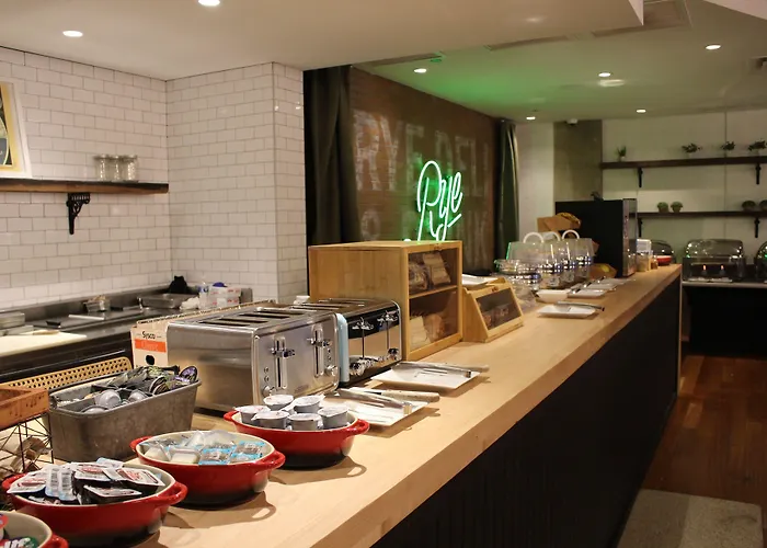 Crowne Plaza - West Loop By Ihg 3*